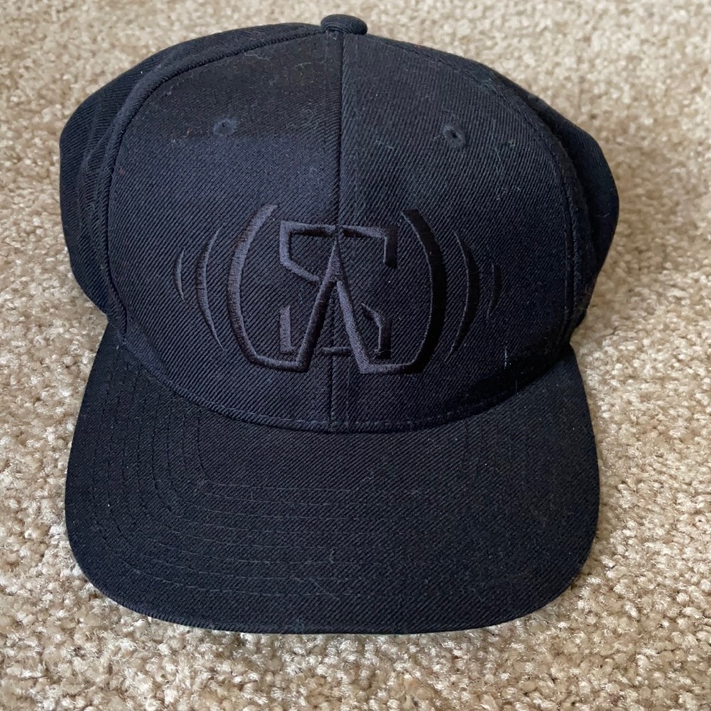 Black hat